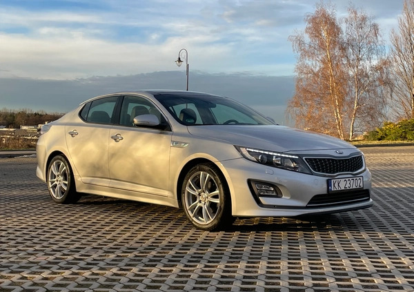Kia Optima cena 69900 przebieg: 63000, rok produkcji 2015 z Pszów małe 704